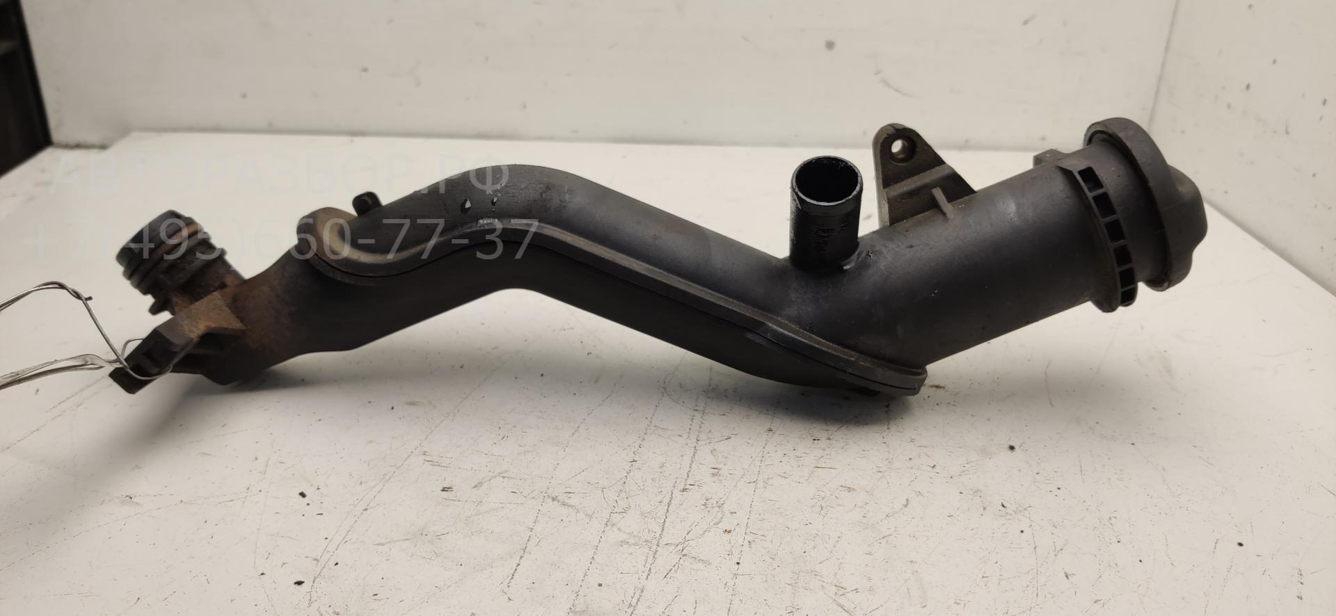 Маслозаливная горловина