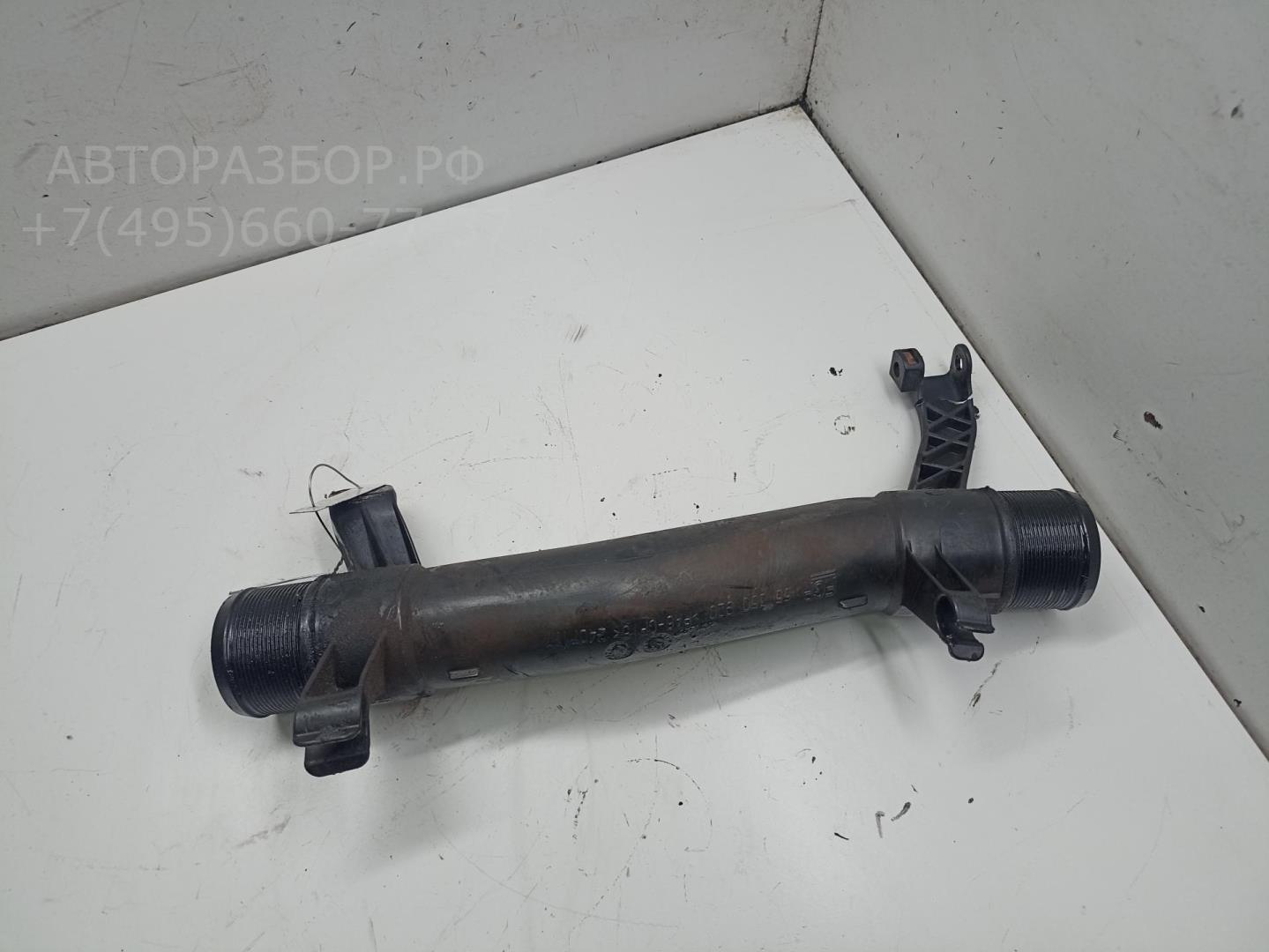 Трубка системы охлаждения