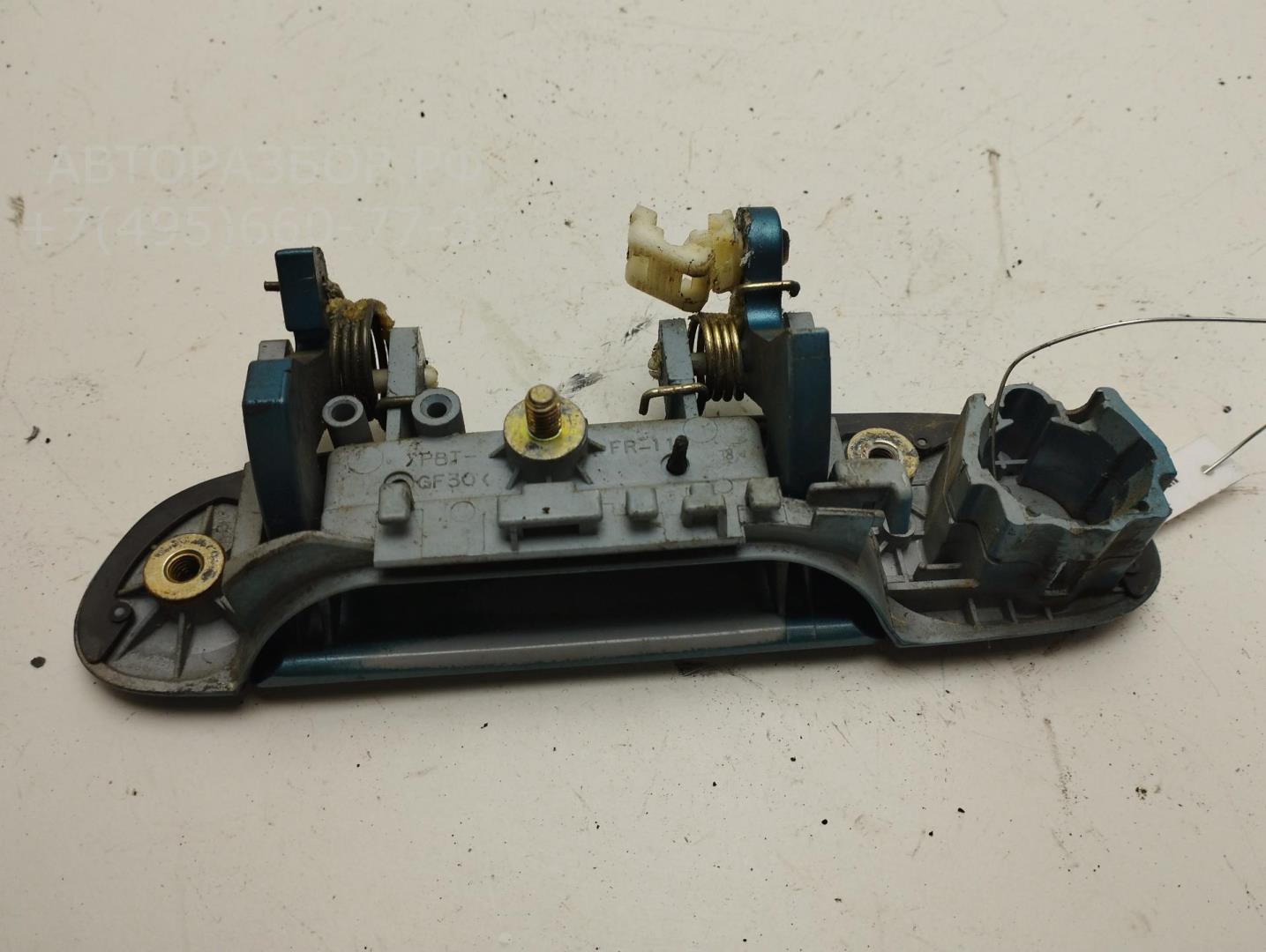 Ручка двери передней наружная правая