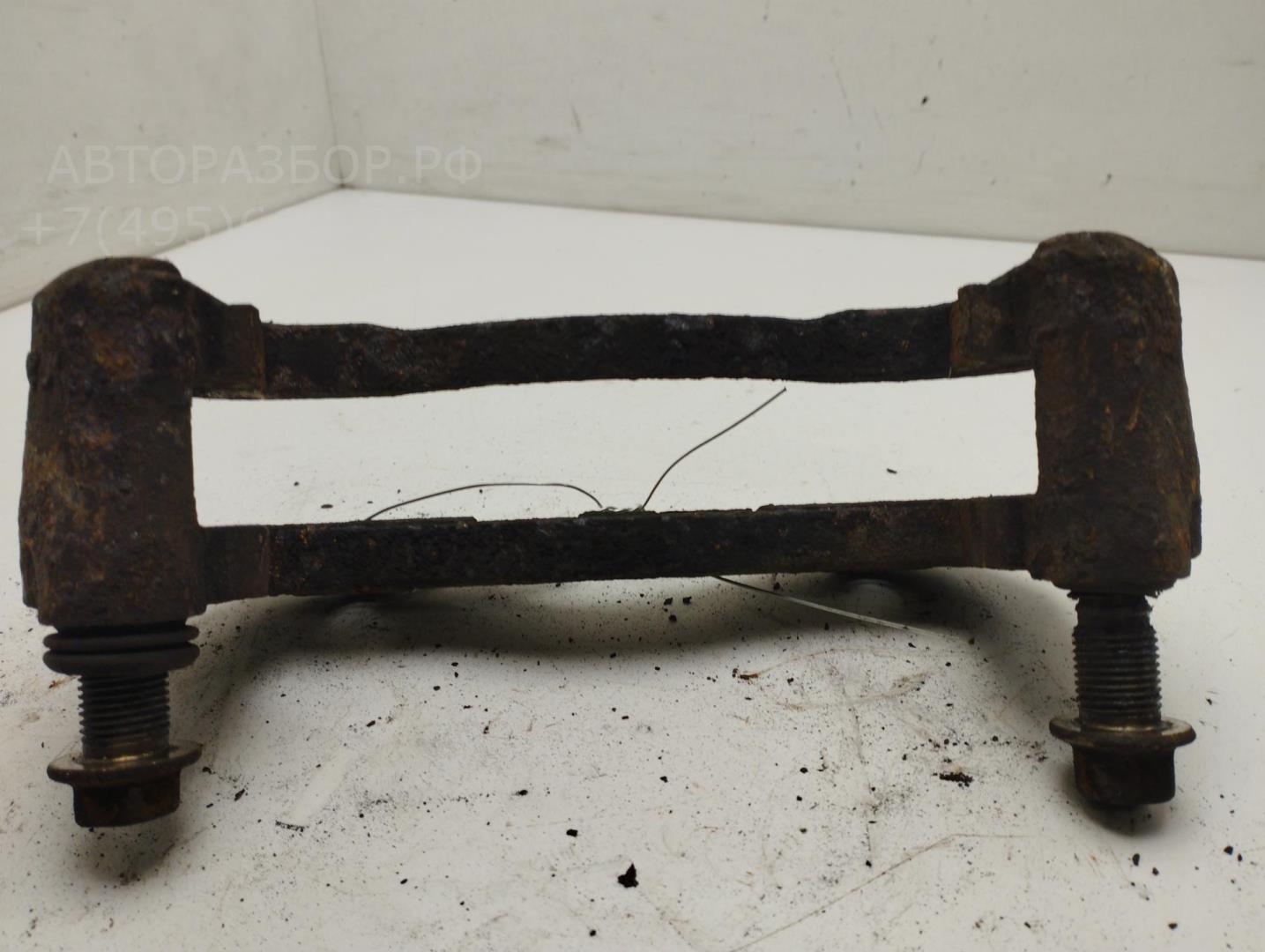 Скоба суппорта переднего