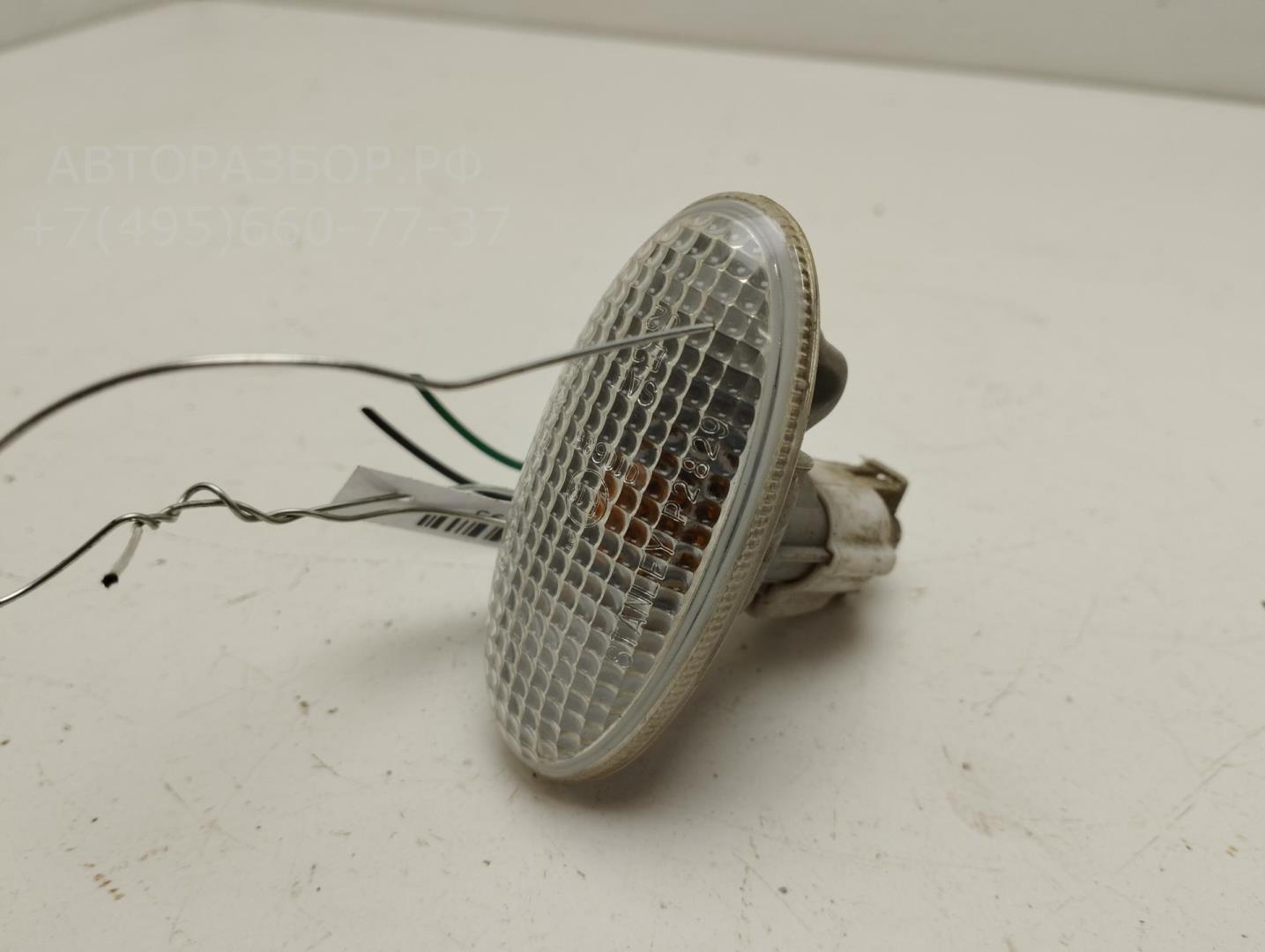 Указатель поворота правый