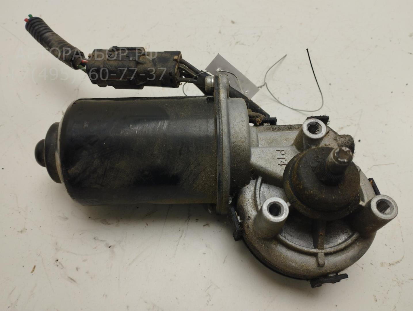 Моторчик стеклоочистителя передний