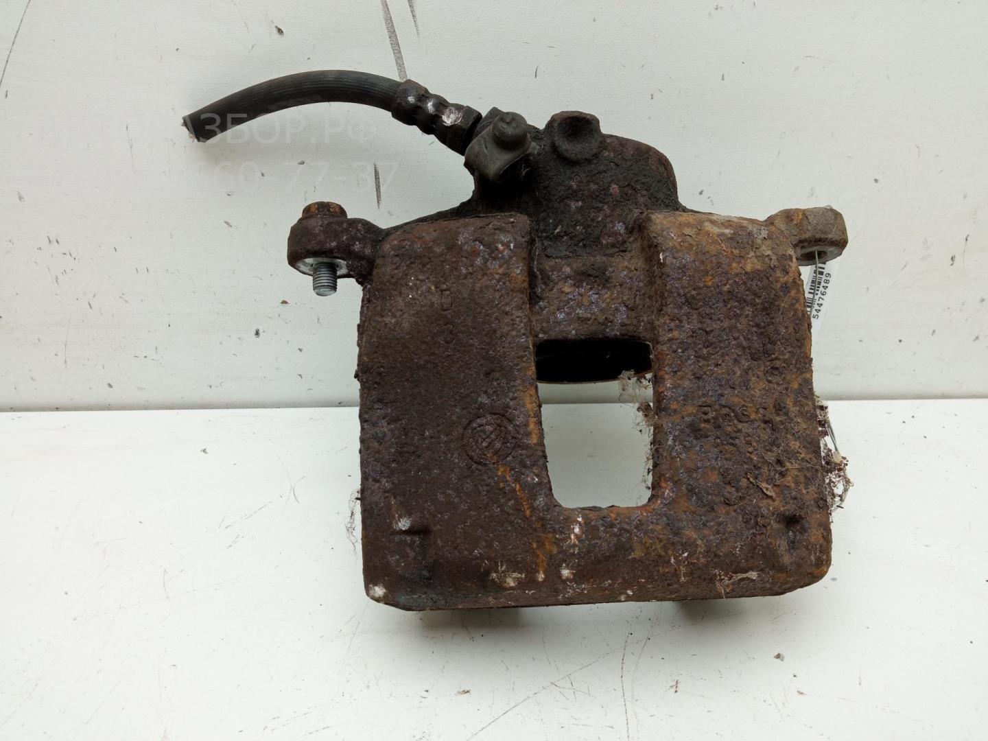 Суппорт передний правый