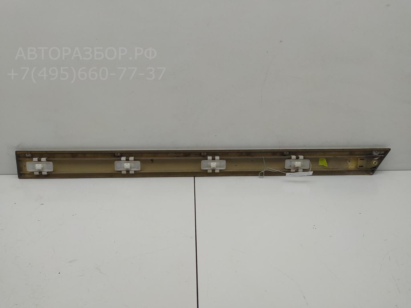 Накладка двери задней правой