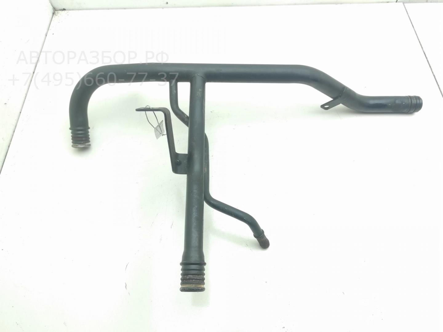 Трубка системы охлаждения