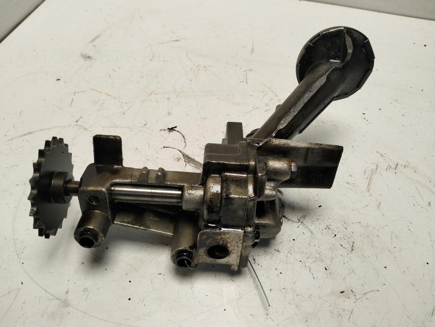 Насос масляный