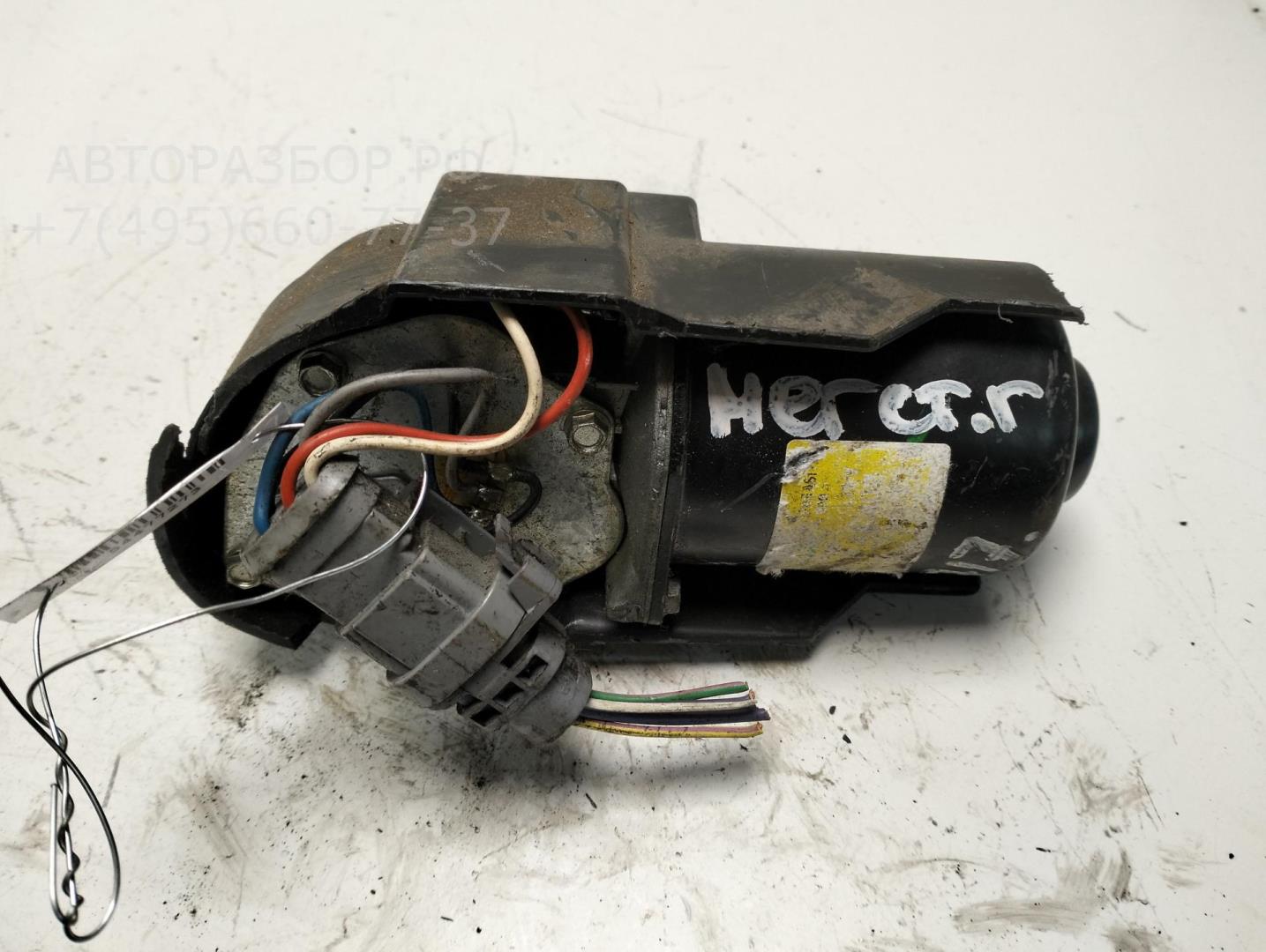 Моторчик стеклоочистителя передний