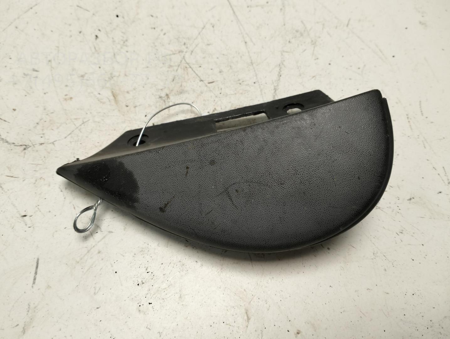 Накладка переднего крыла левого