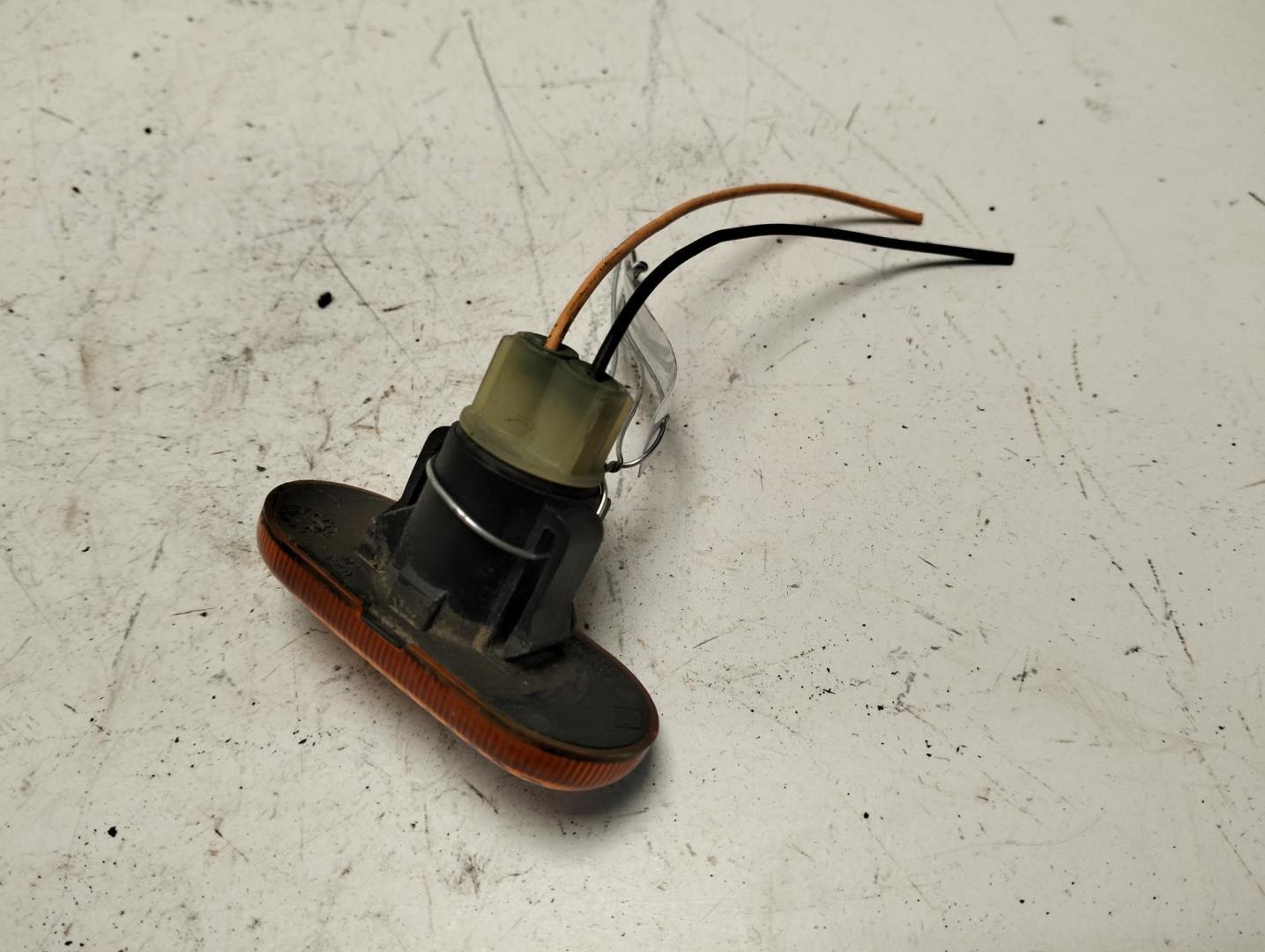 Указатель поворота левый