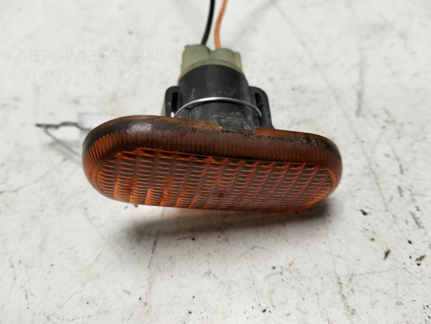 Указатель поворота левый