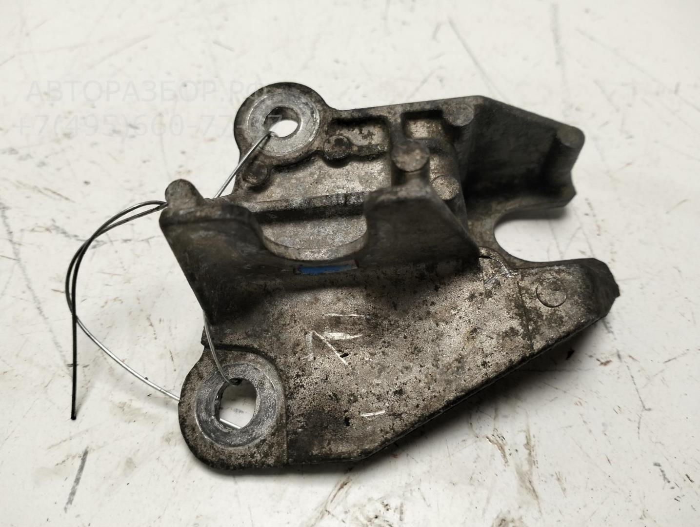 Кронштейн (сопут. товар)