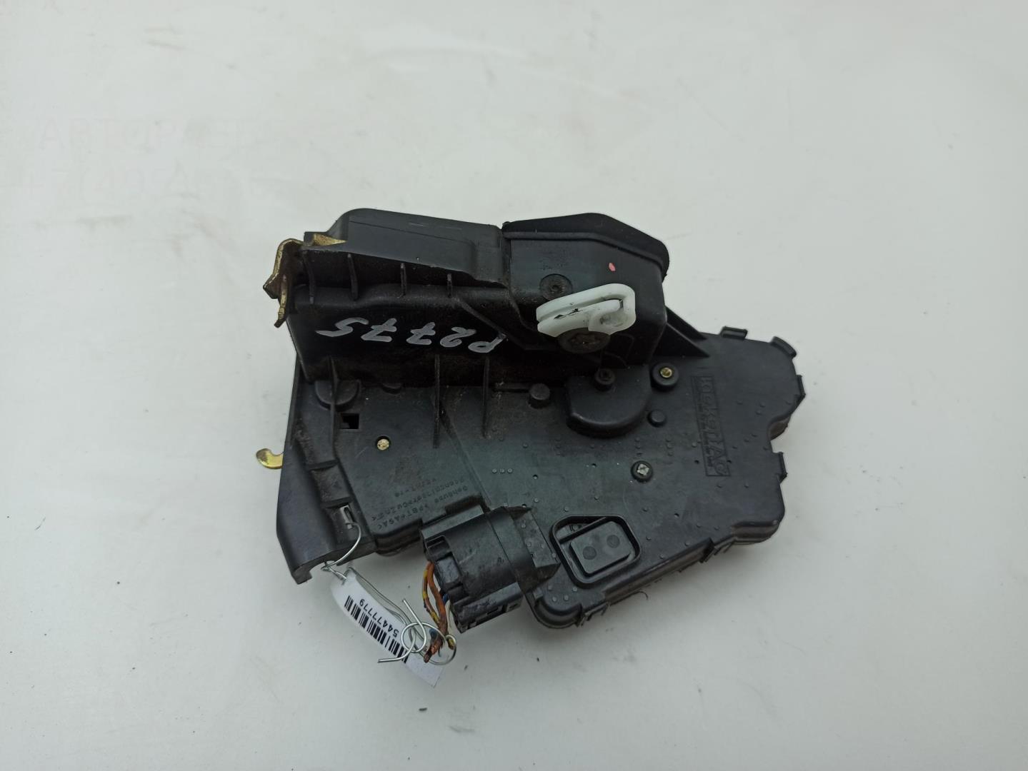 Замок двери передней правой