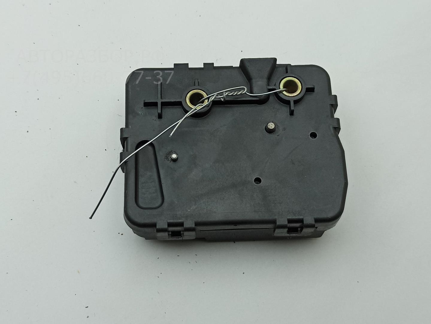 Замок багажника