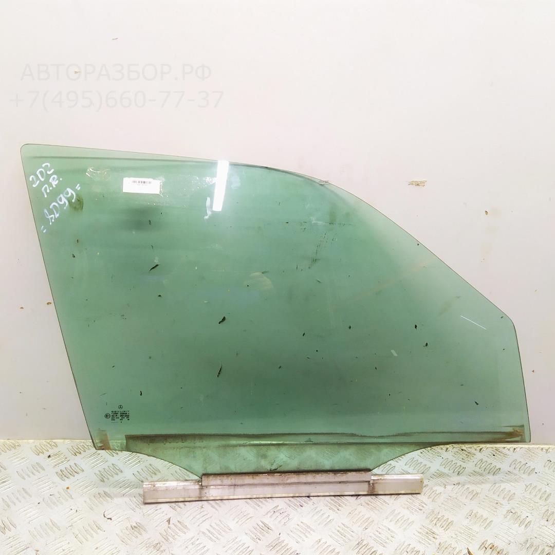 Стекло двери передней правой