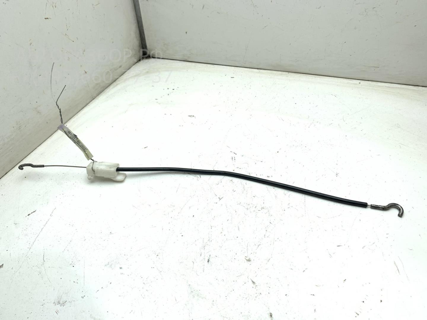 Трос открывания двери