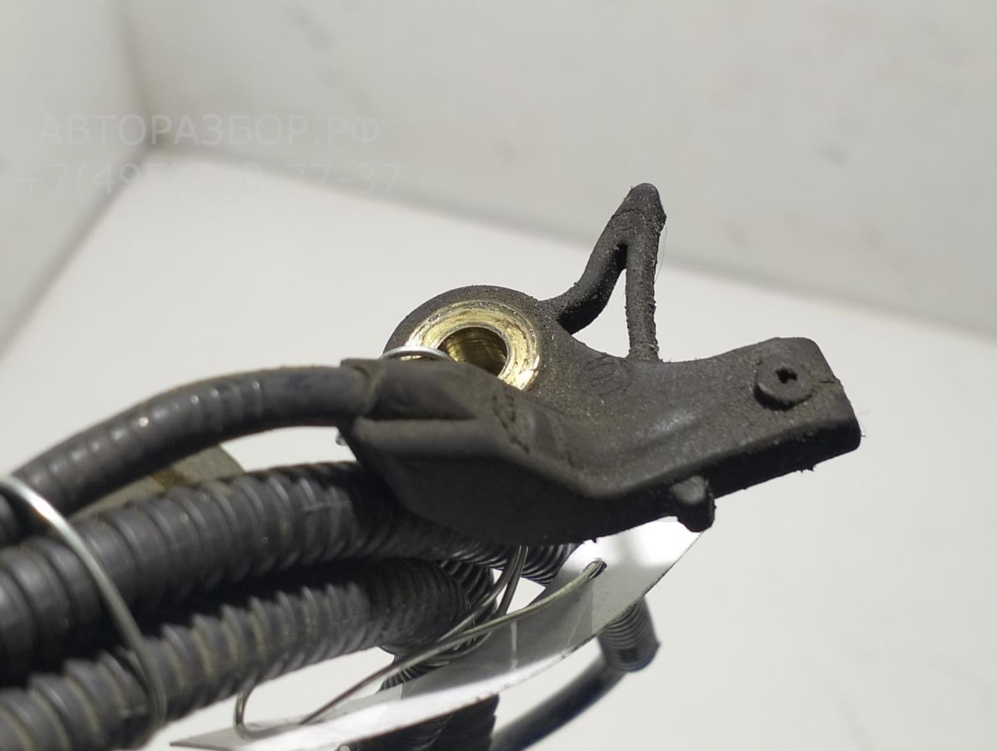 Датчик ABS передний