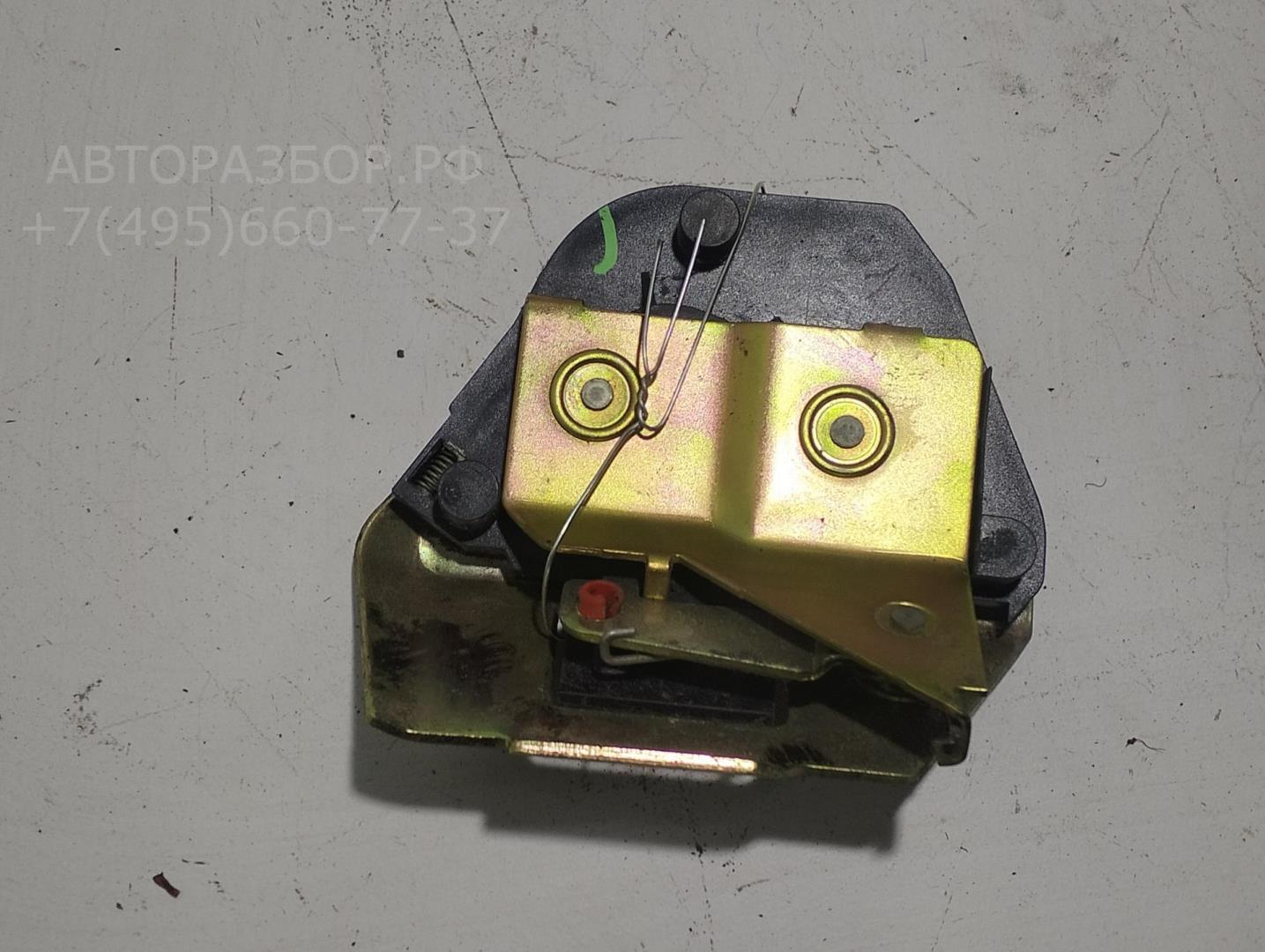 Замок двери задней правой