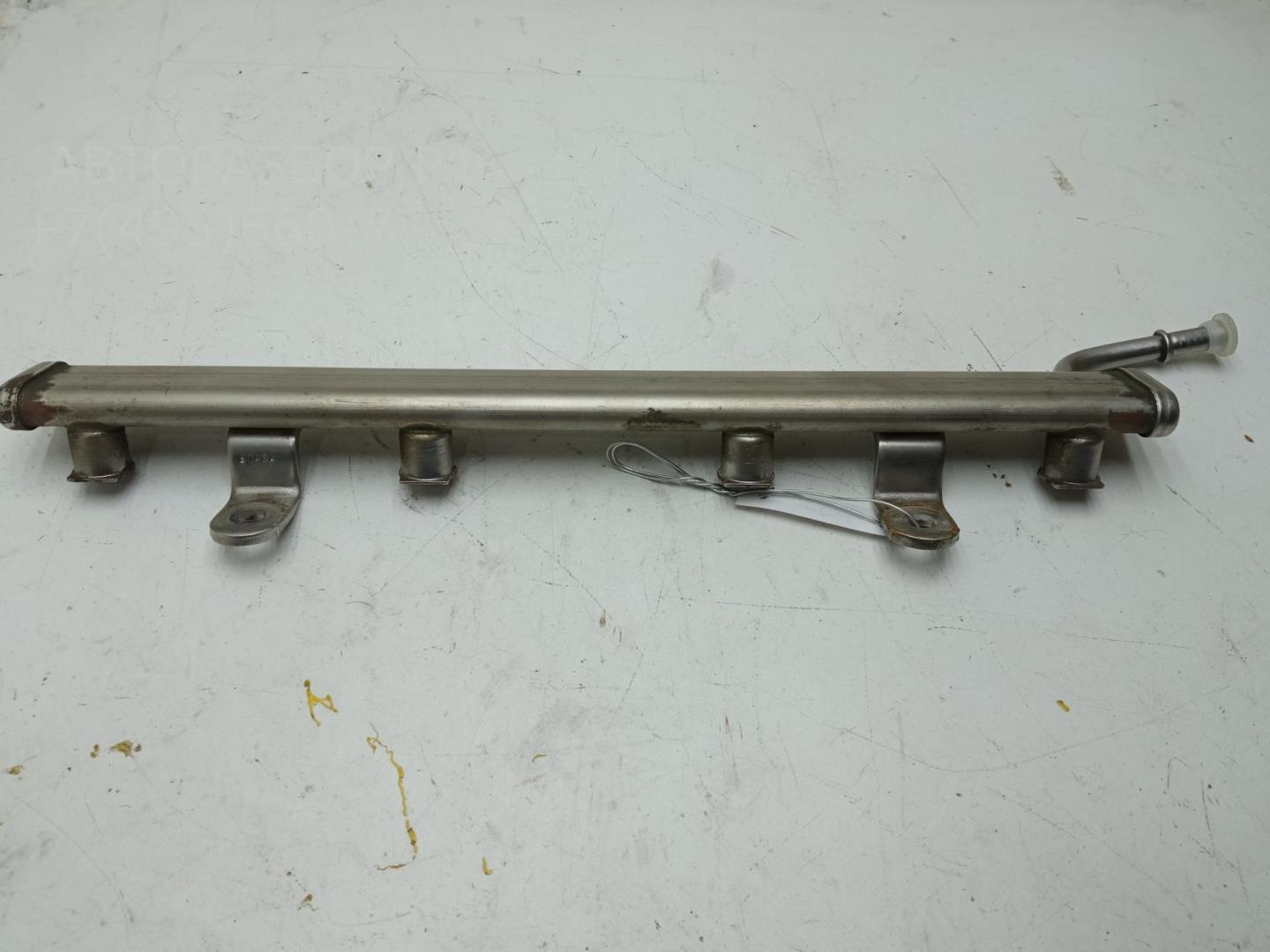 Рейка топливная (рампа)