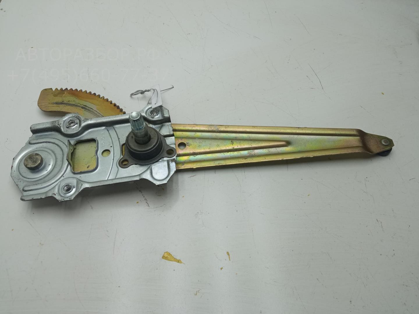 Стеклоподъемник механ. задний левый