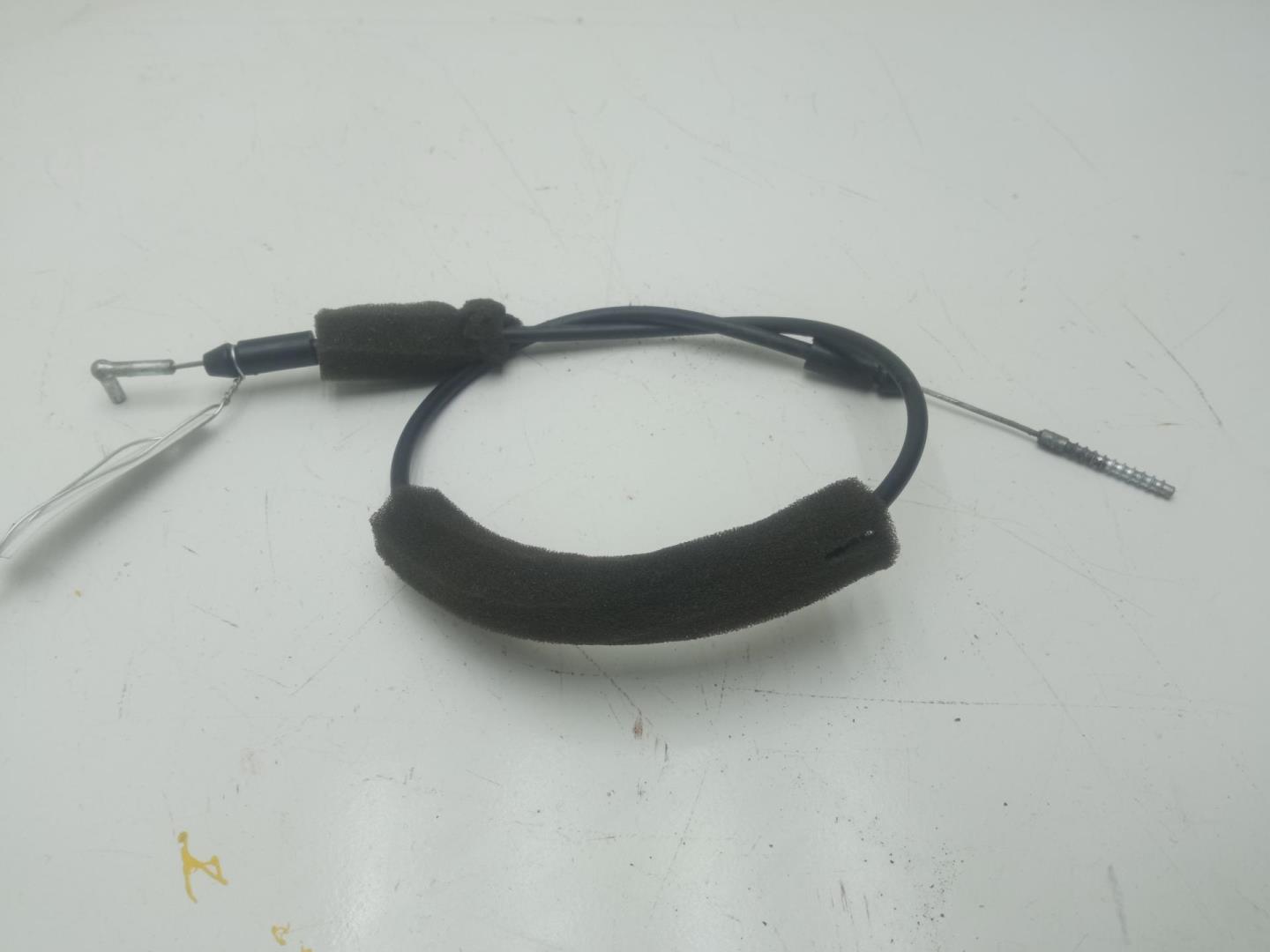 Трос открывания двери