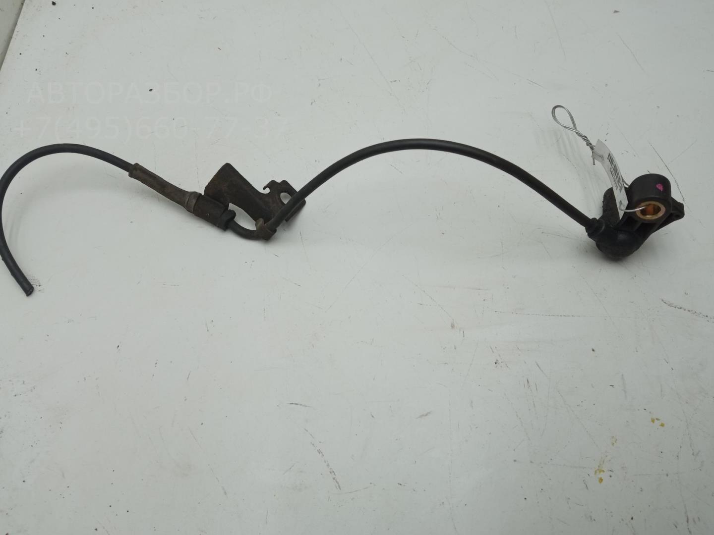 Датчик ABS передний