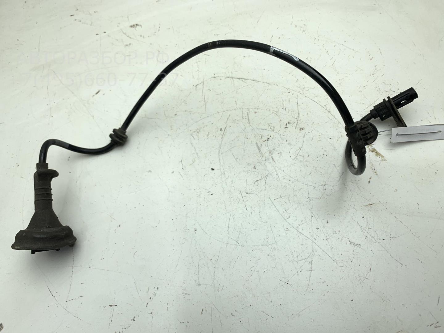 Датчик ABS задний