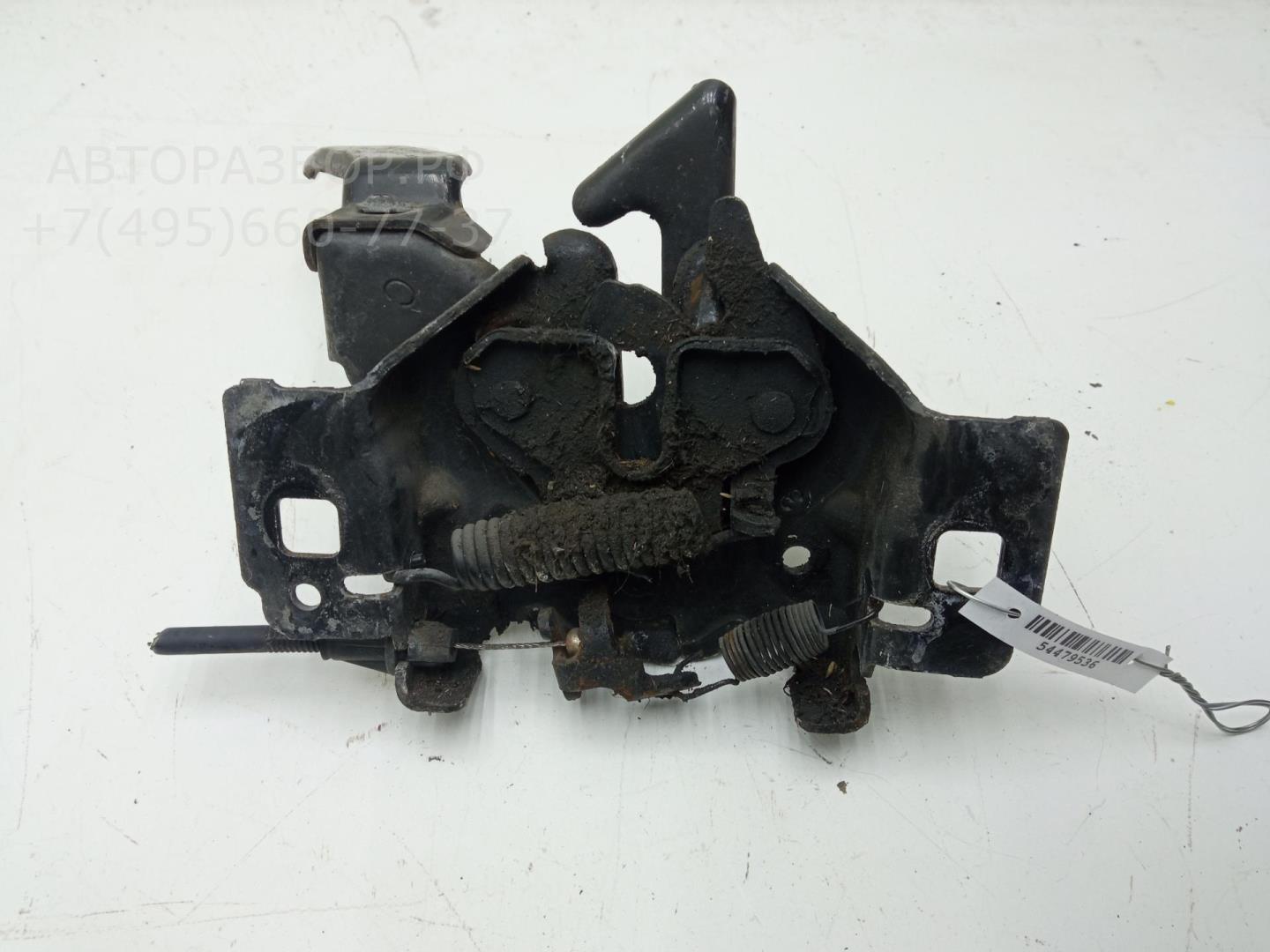 Замок капота