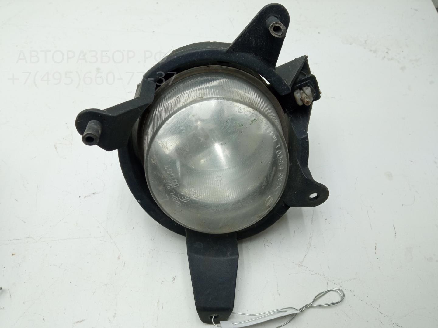 Фара противотуманная левая