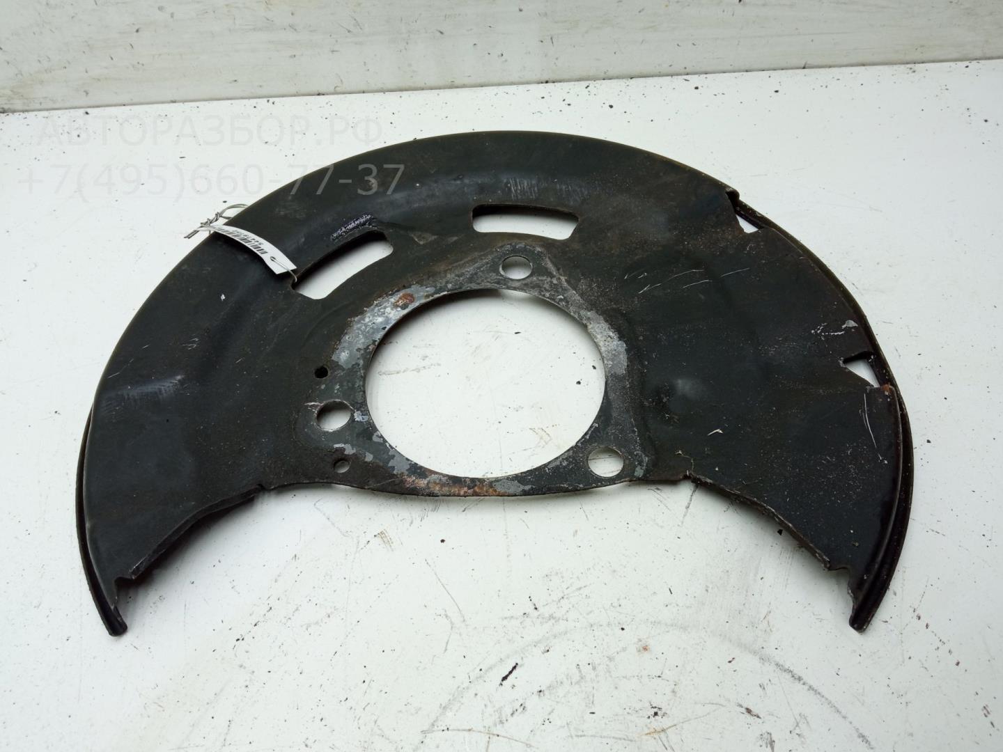 Щит опорный передний правый