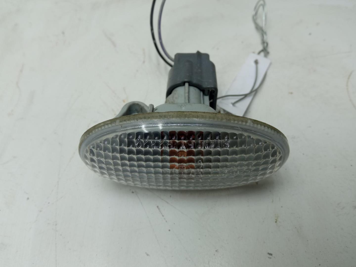 Указатель поворота левый