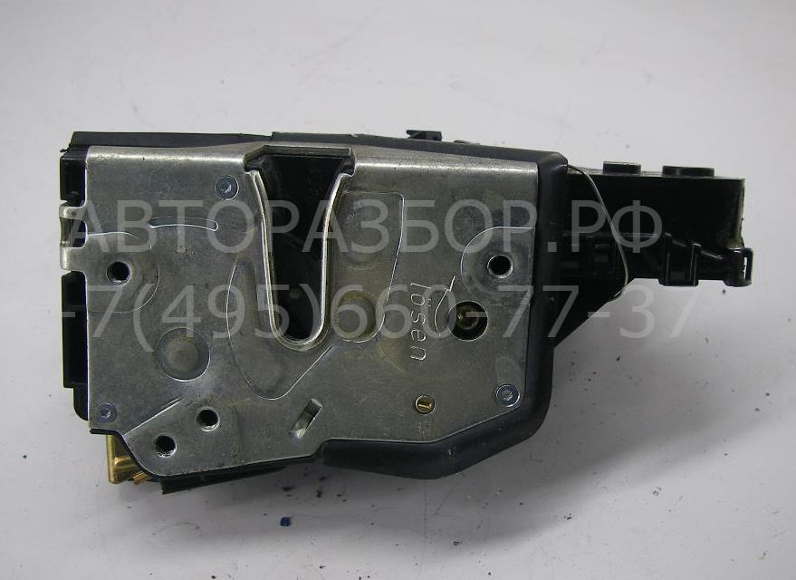 Замок двери передней правой