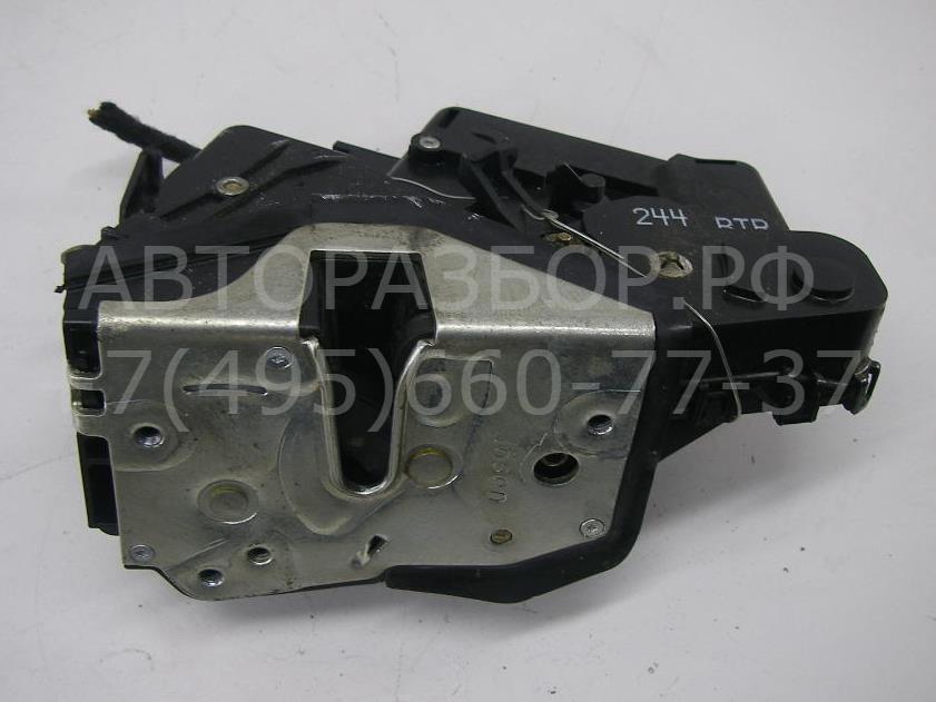 Замок двери передней правой