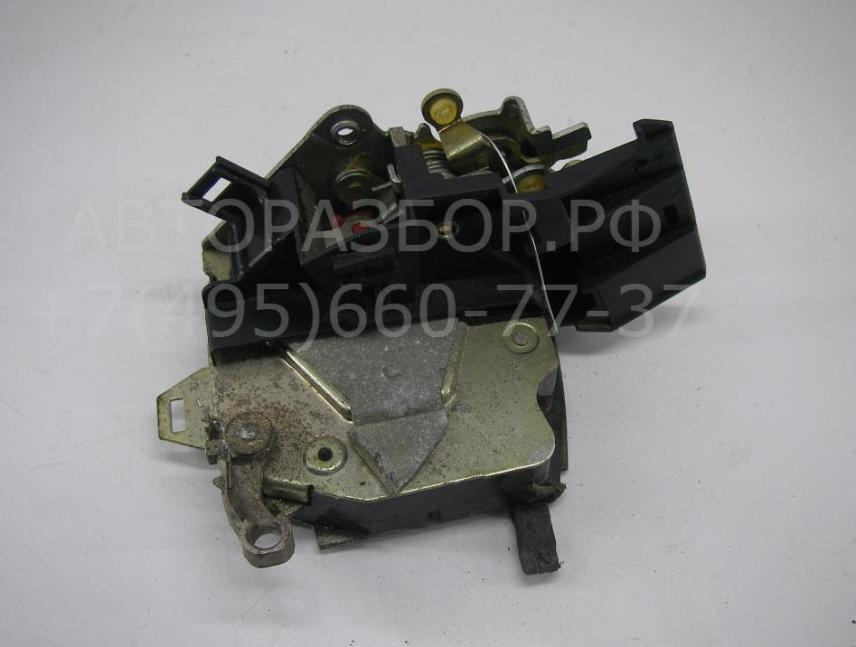 Замок двери задней левой