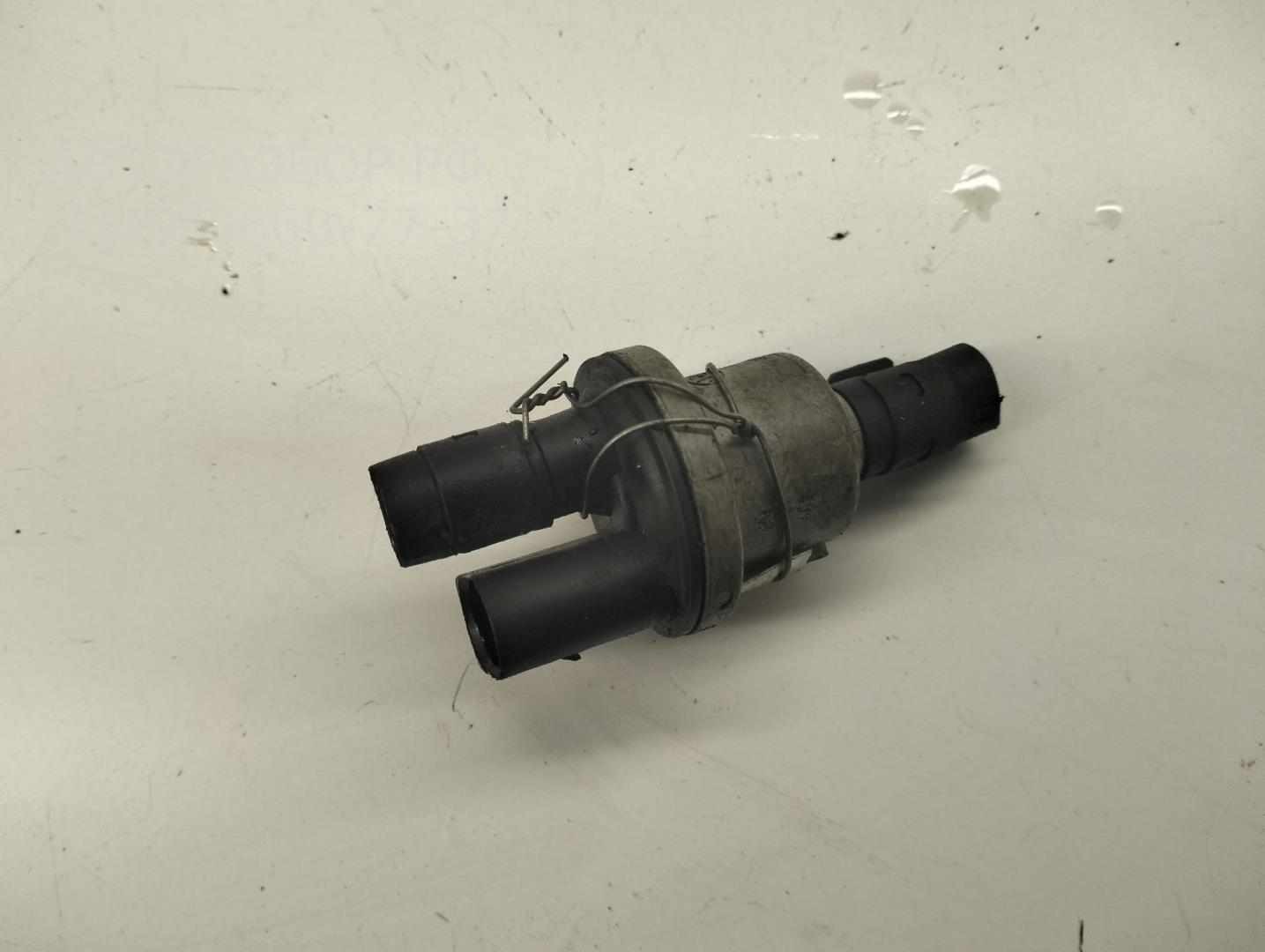 Клапан вентиляции топливного бака