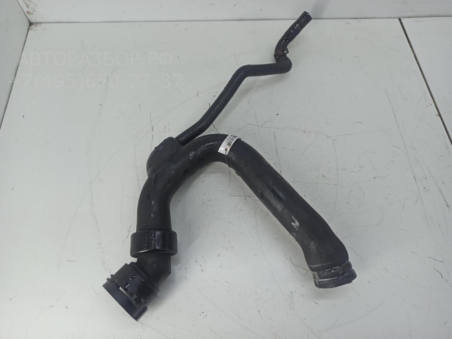 Патрубок радиатора