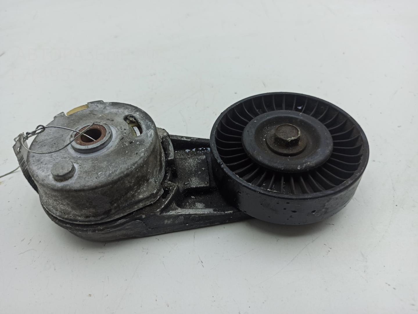 Механизм натяжения ремня ГРМ