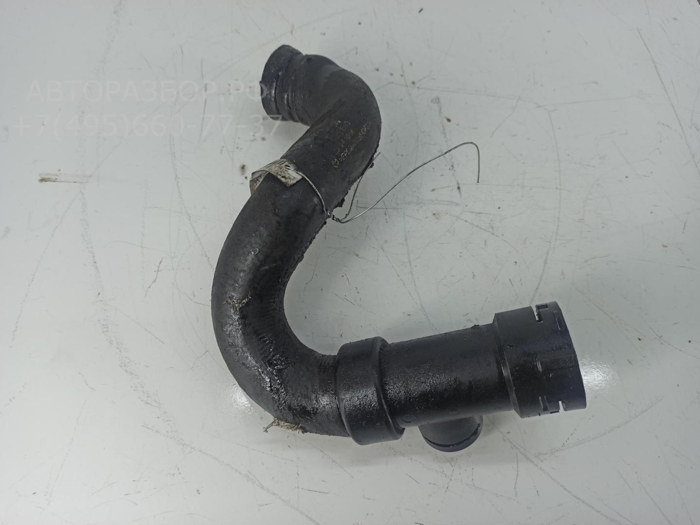 Патрубок радиатора