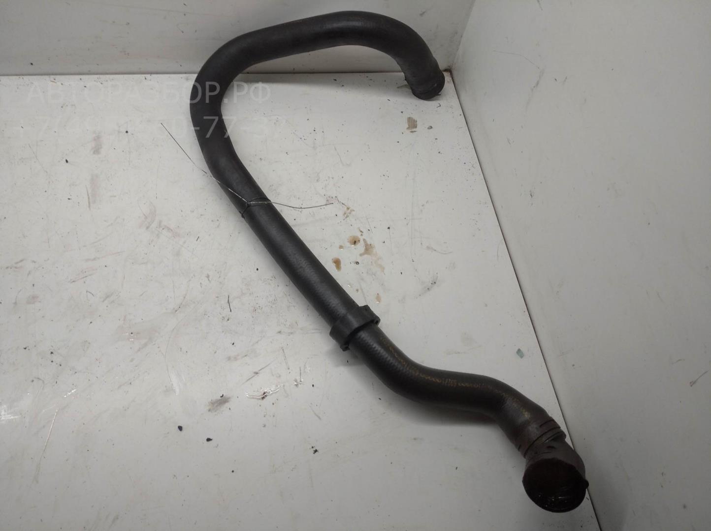 Патрубок радиатора