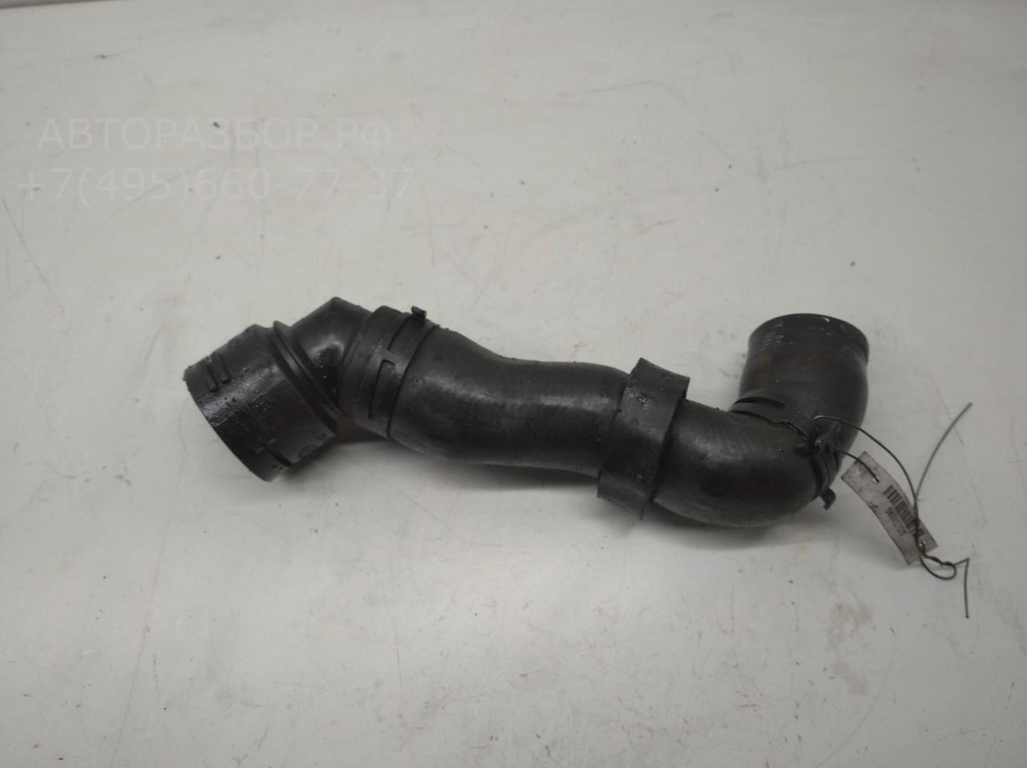 Патрубок радиатора