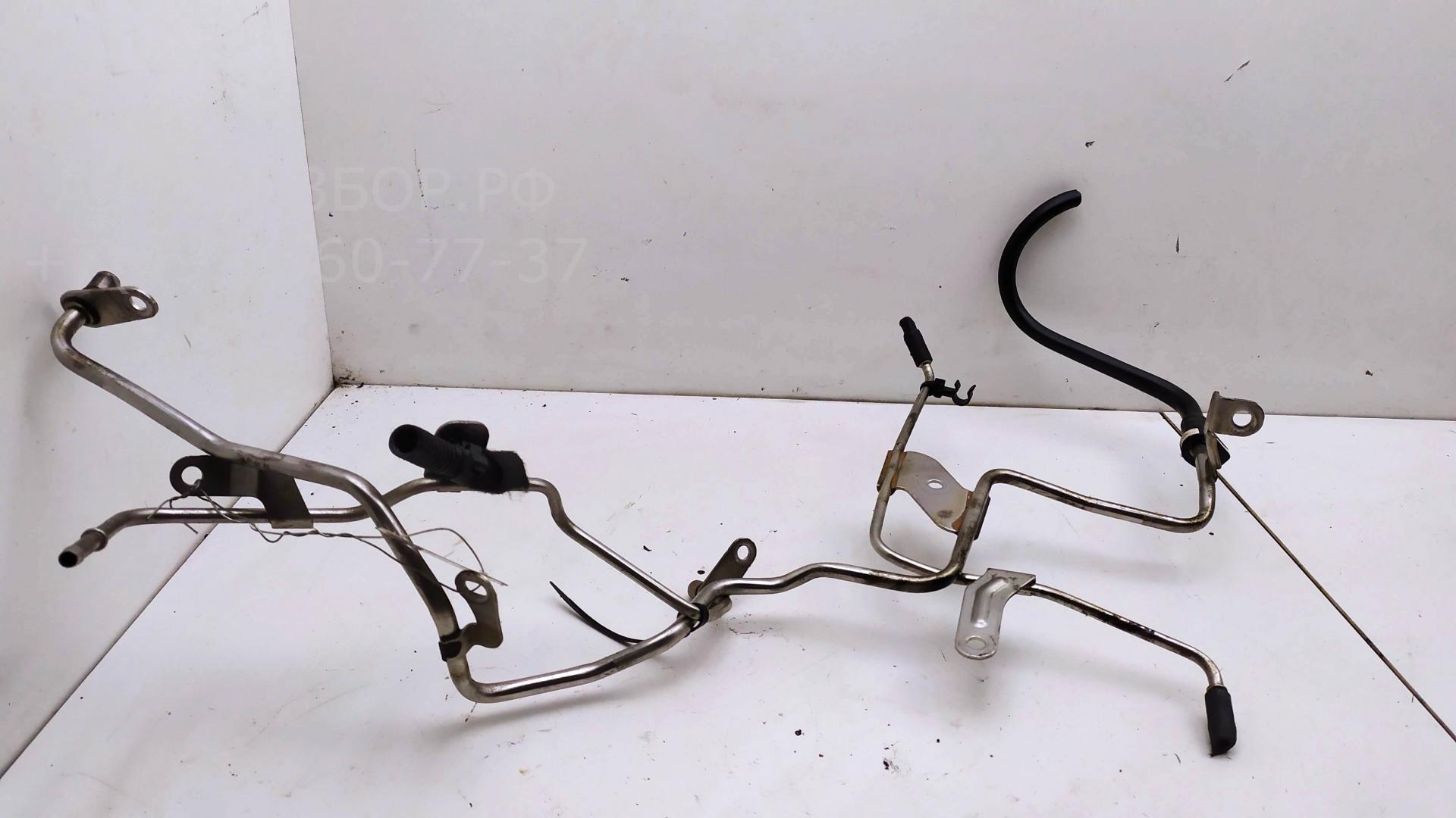 Трубка топливная