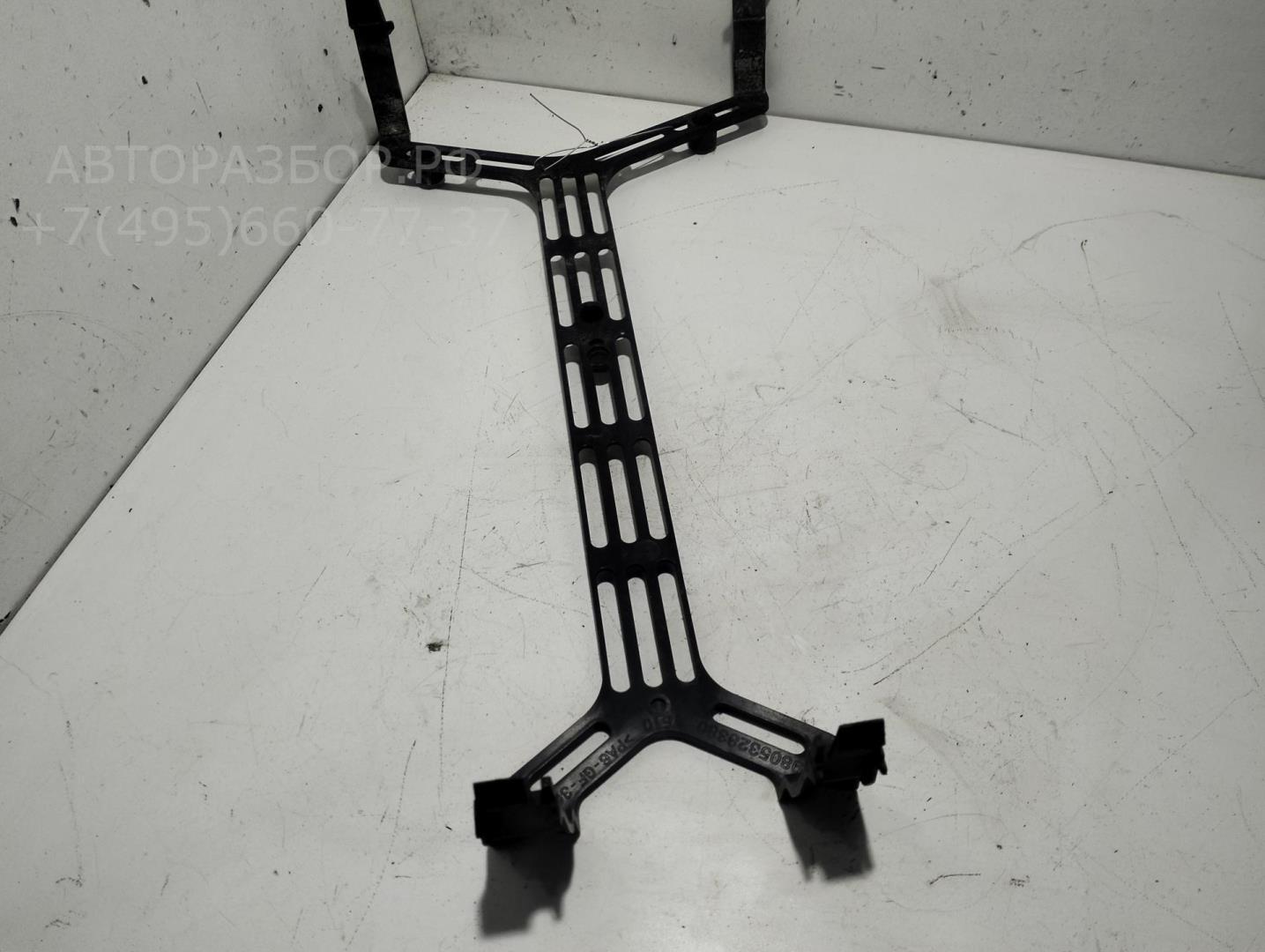 Кронштейн (сопут. товар)