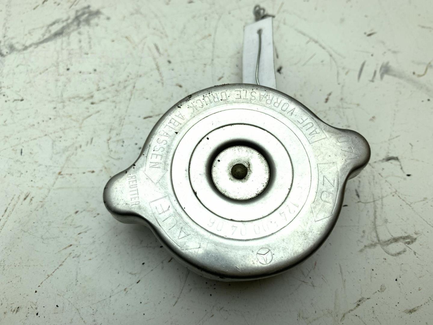 Крышка расширительного бачка