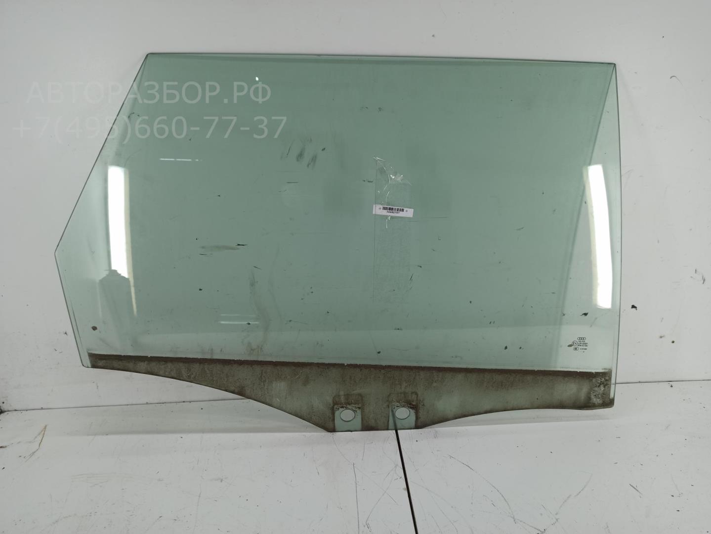 Стекло двери задней правой