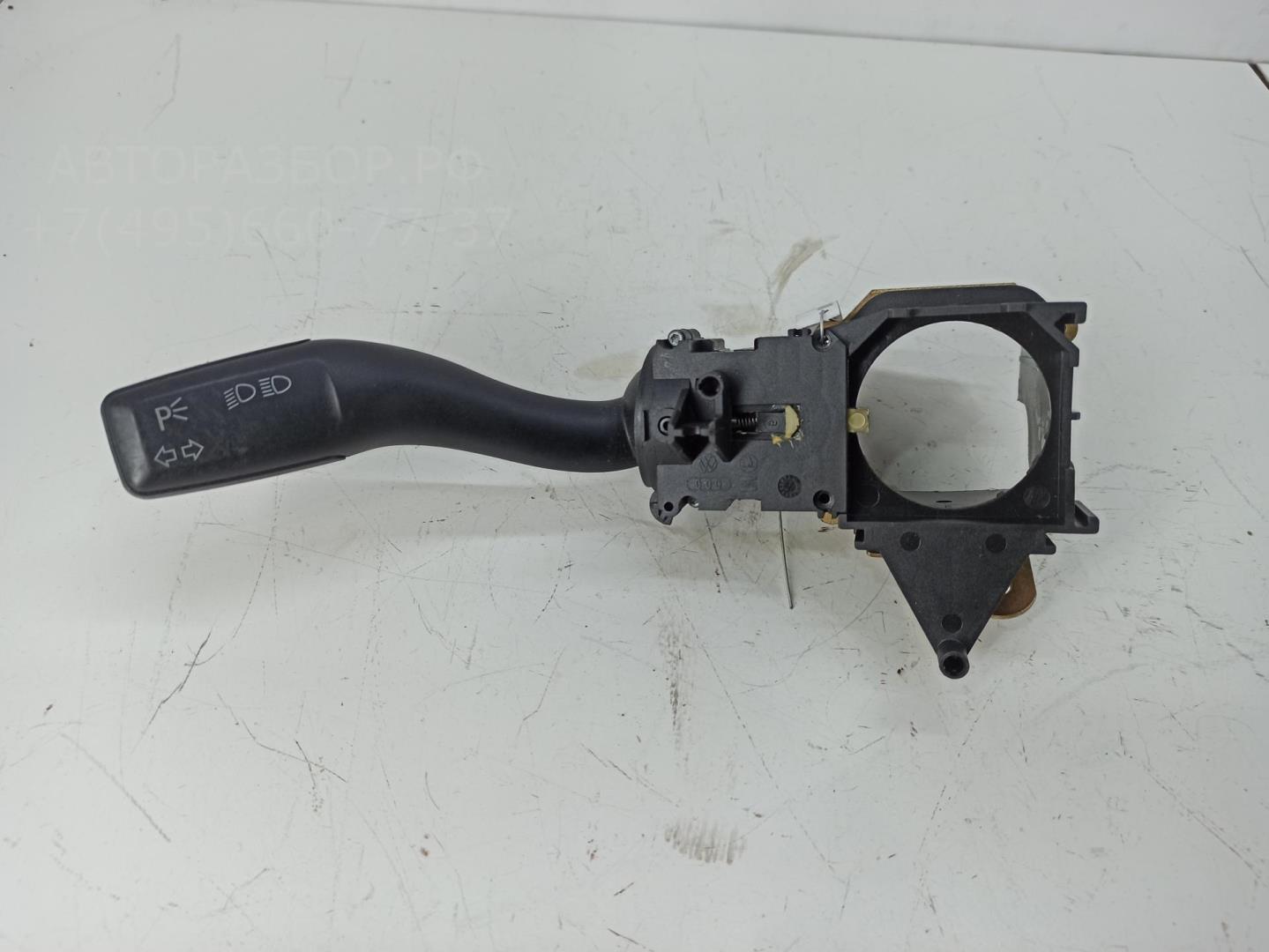 Переключатель поворотов подрулевой