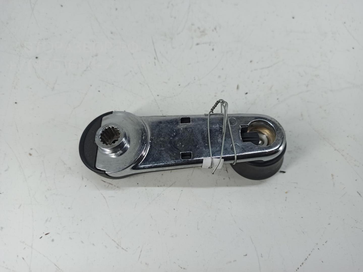 Ручка стеклоподъемника