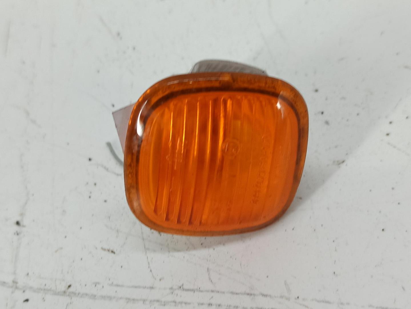 Указатель поворота правый