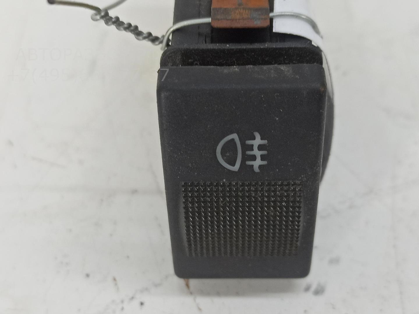 Кнопка света противотуманных фар