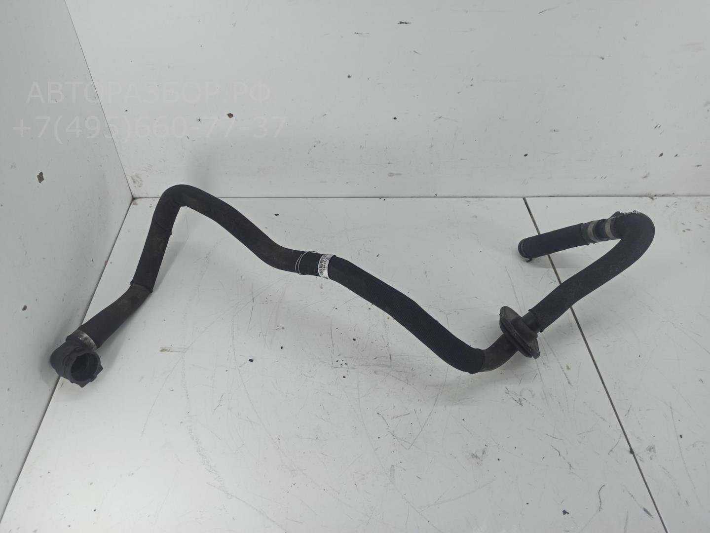 Патрубок отопителя