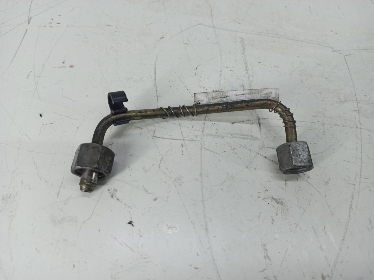 Трубка топливная