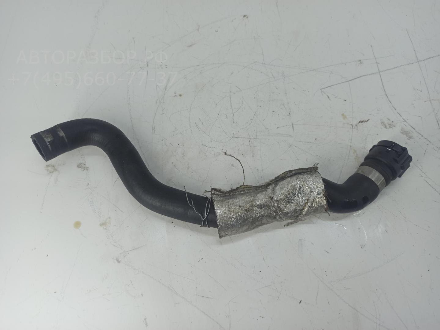 Патрубок отопителя